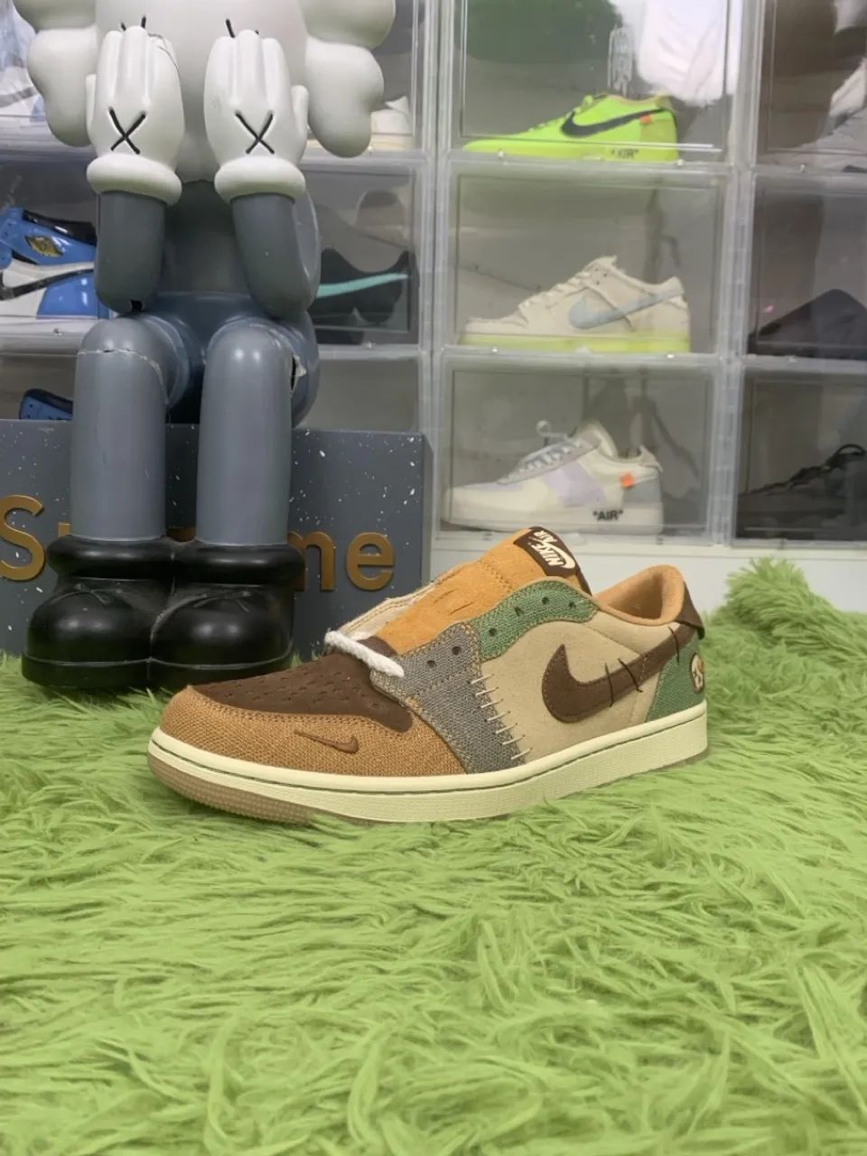 Jordan 1 Retro Low OG Zion Williamson Voodoo