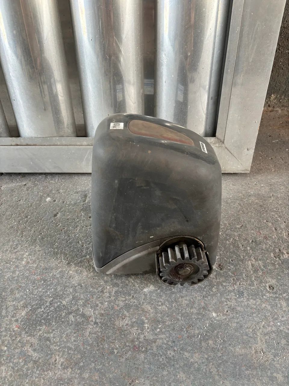 Portão de correr (Alumínio)64850233772803124