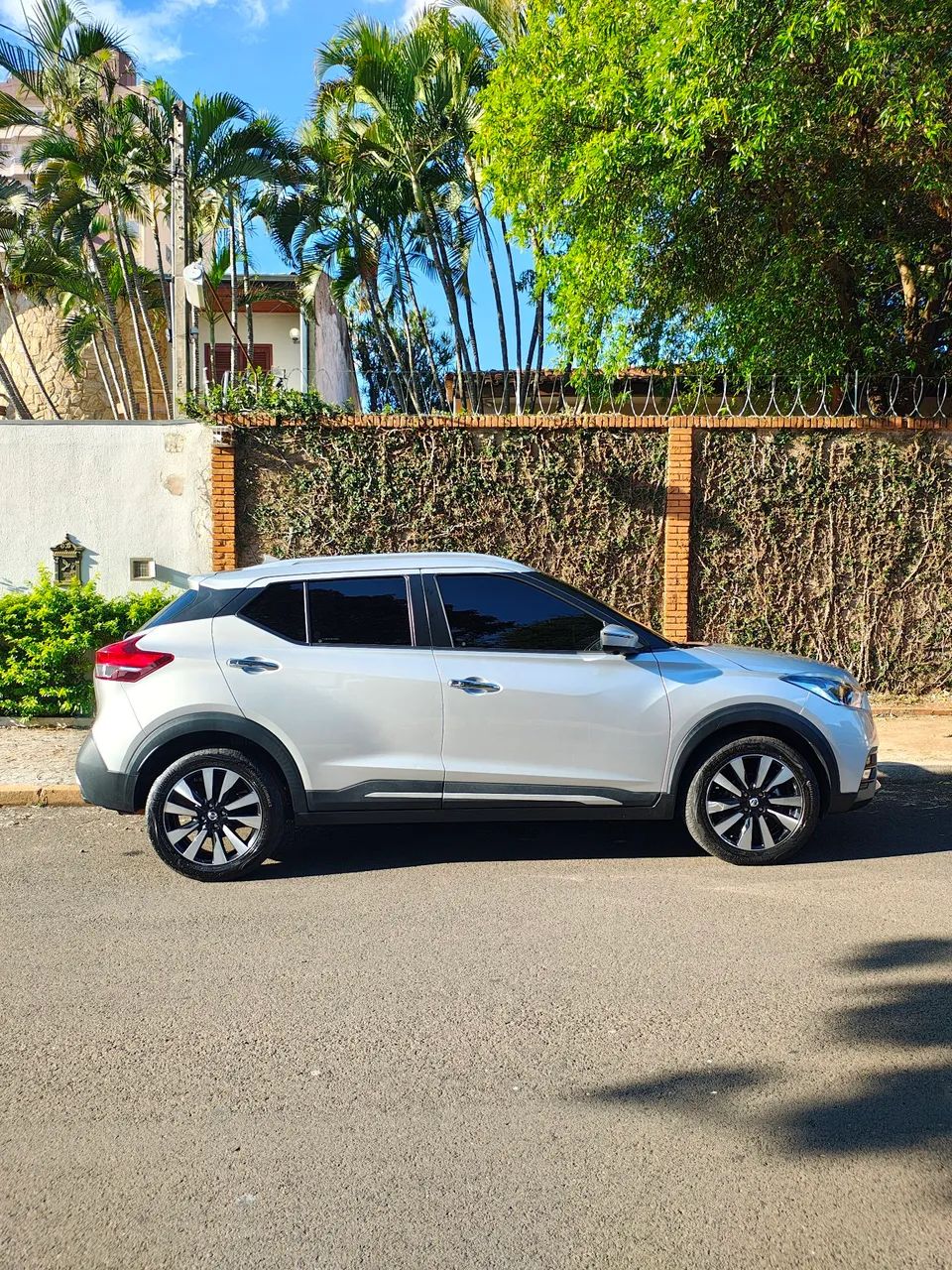 NISSAN KICKS SL 2018 COM APENAS 69 MIL KM IMPECÁVEL  - Foto 4