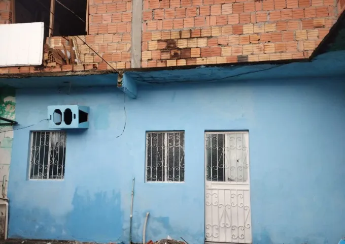 Alugo apartamento no São José I na Rua Iranduba