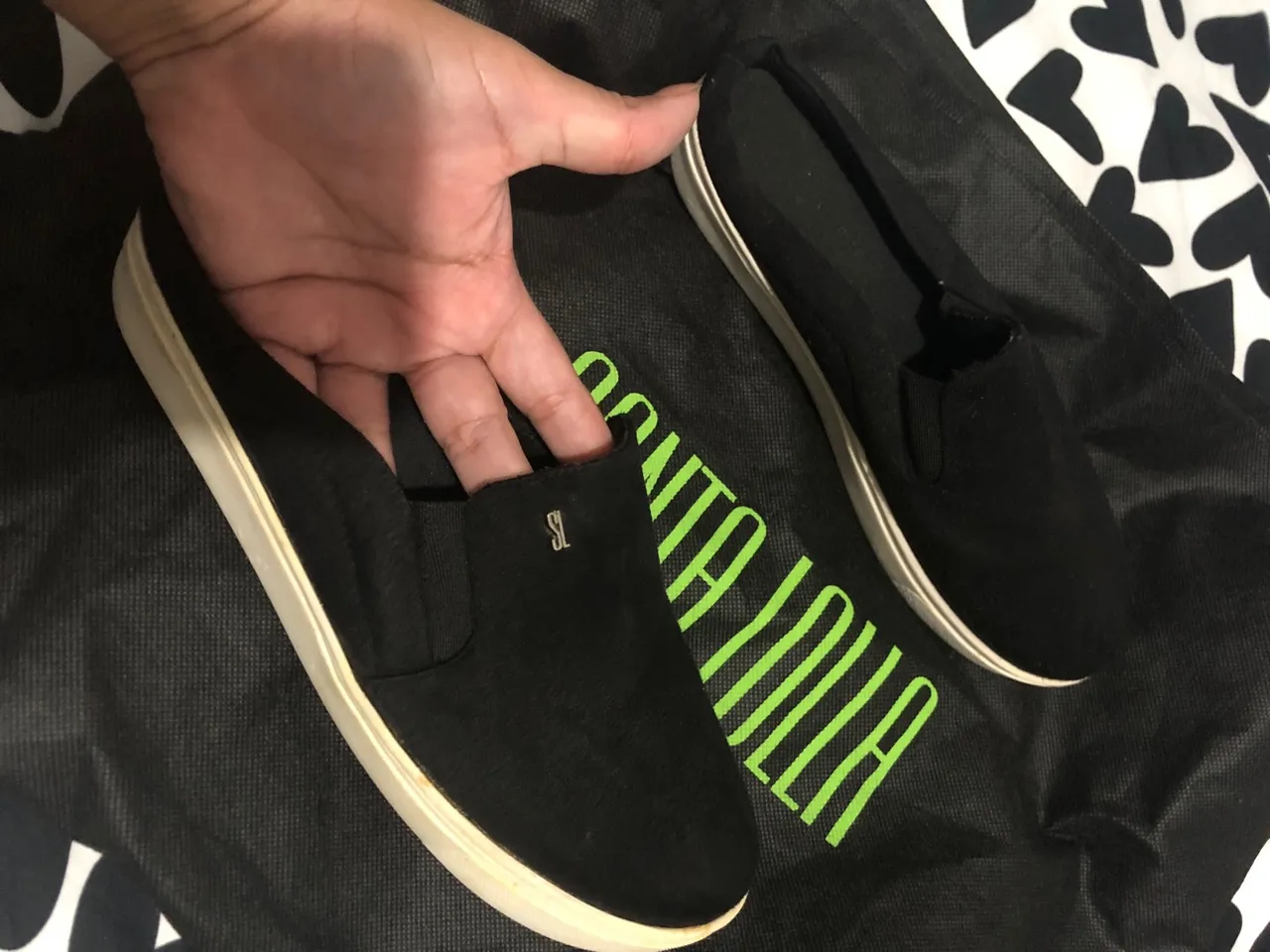 Sapatilhas Slip On Santa Lolla- Pretas