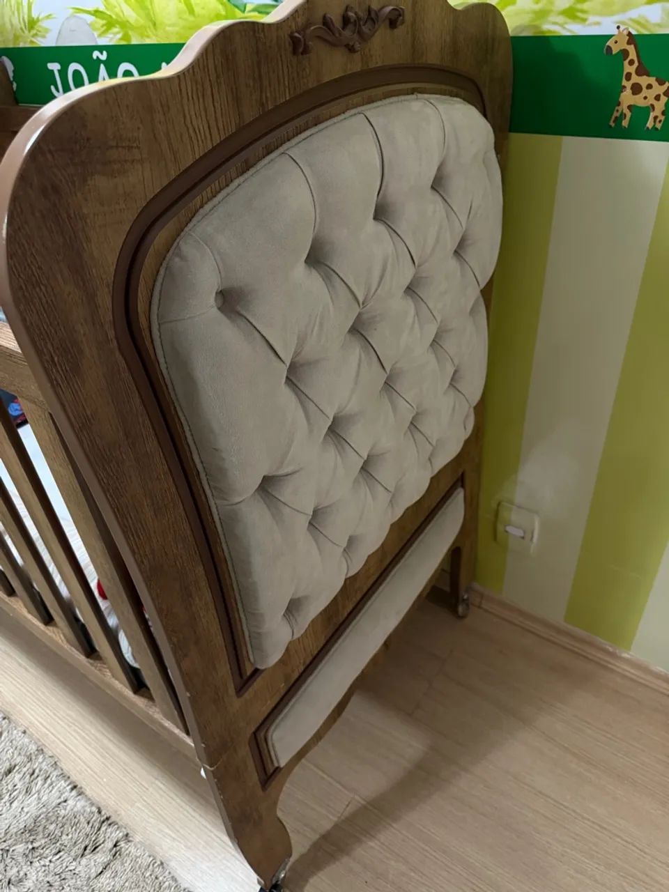 Berço Clássico com Acabamento Impecável - Foto 6