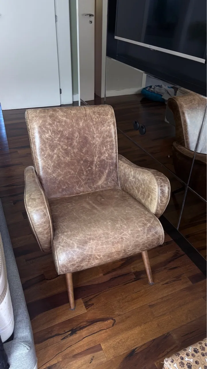 Poltrona de Couro Vintage