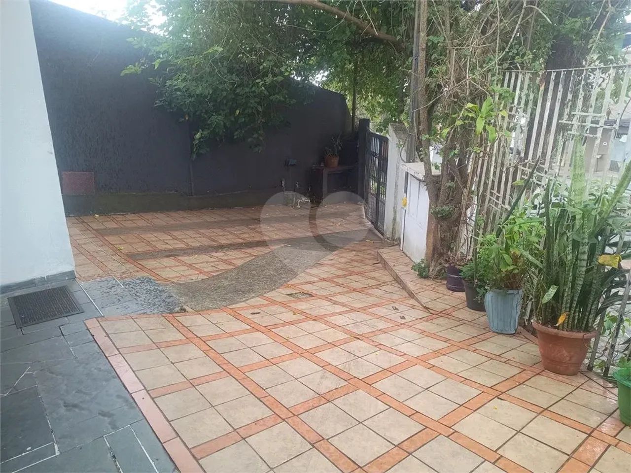 Casa térrea com 3 quartos à venda em Campininha - SP