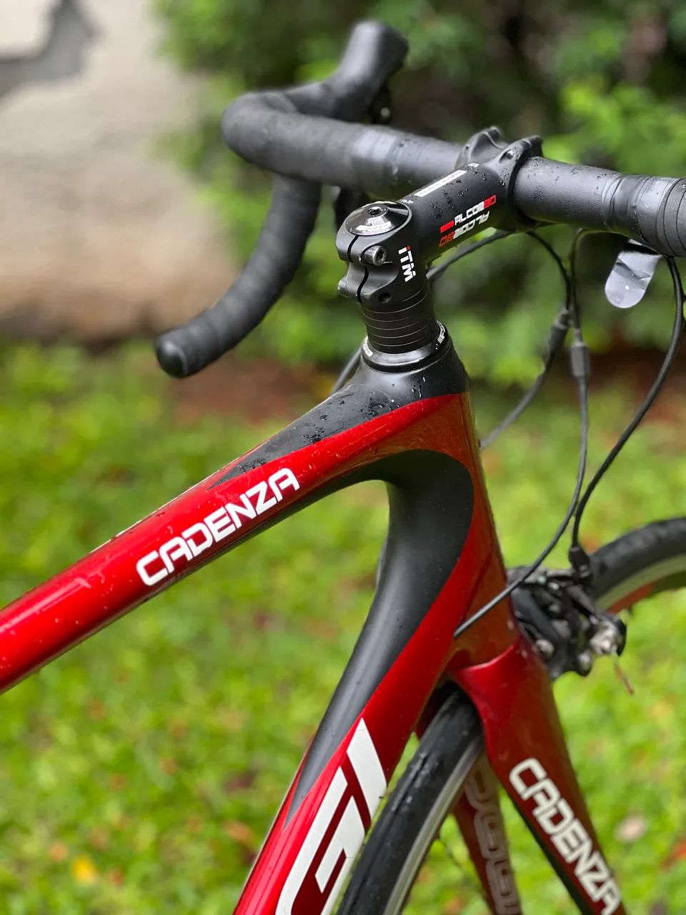 Bicicleta OGGI CADENZA carbono 2017 tamanho 58? Shimano 105 - Foto 3