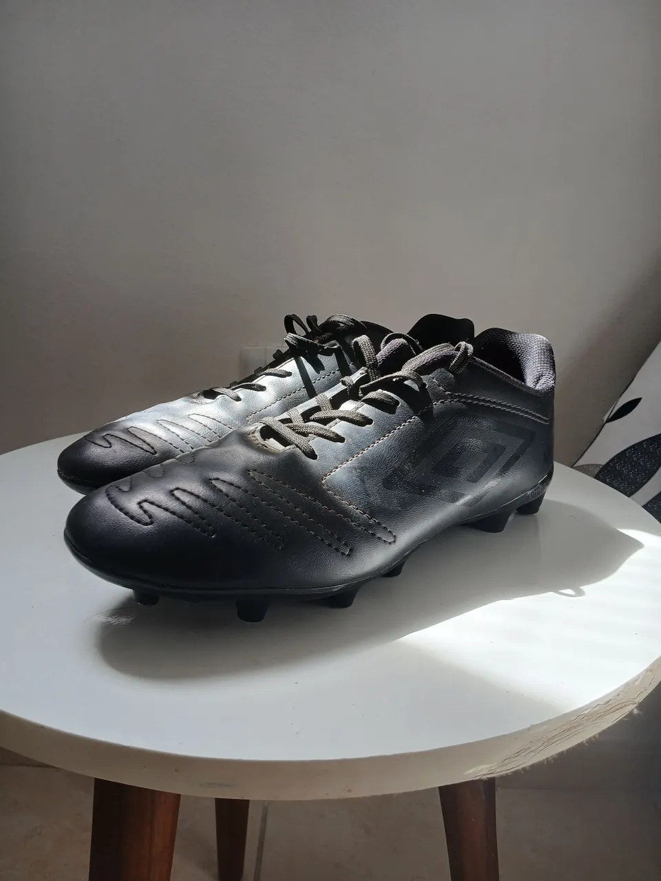 Chuteira de Campo Umbro