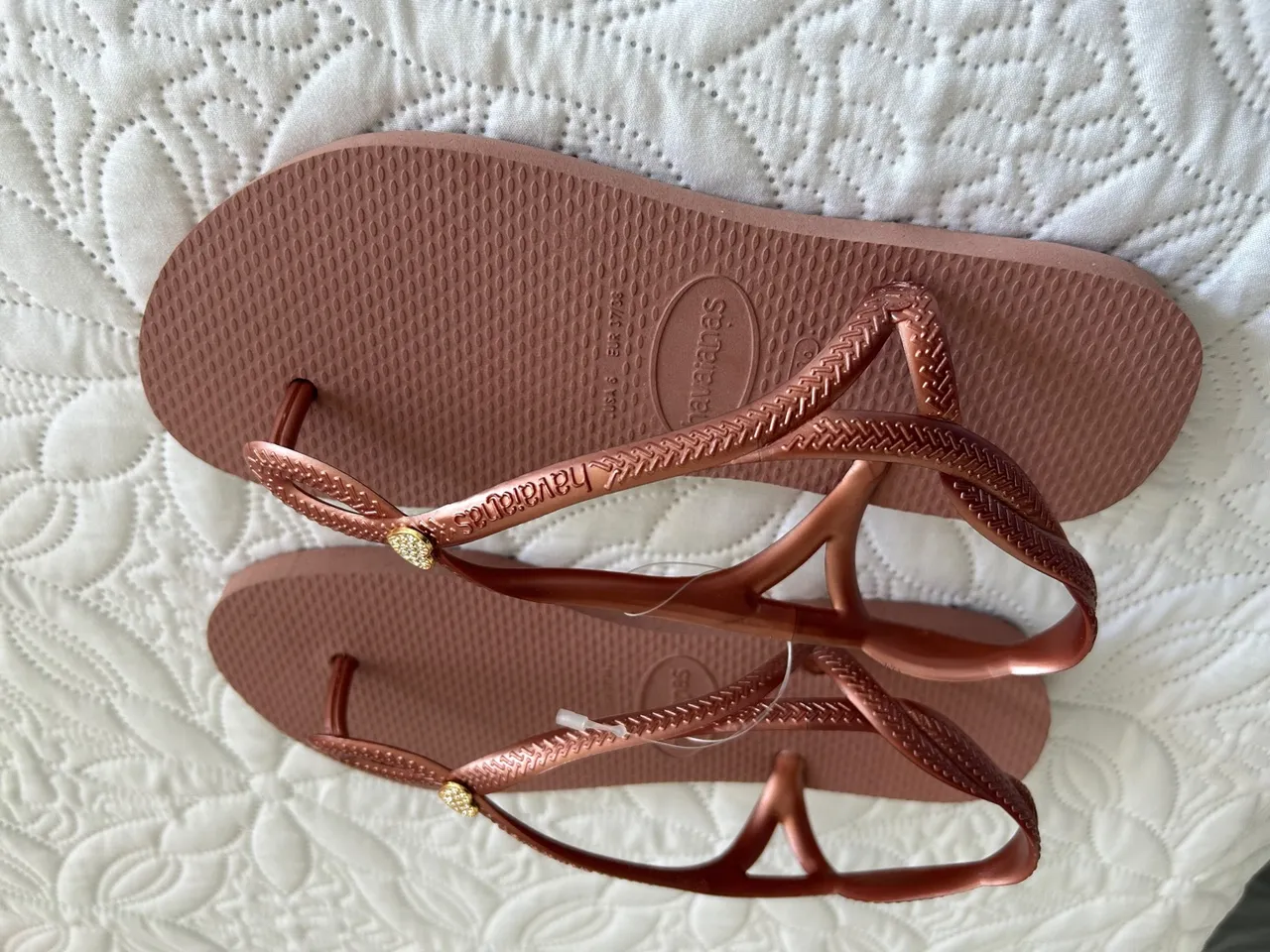 Sandália Havaianas NOVA tamanho 35/36