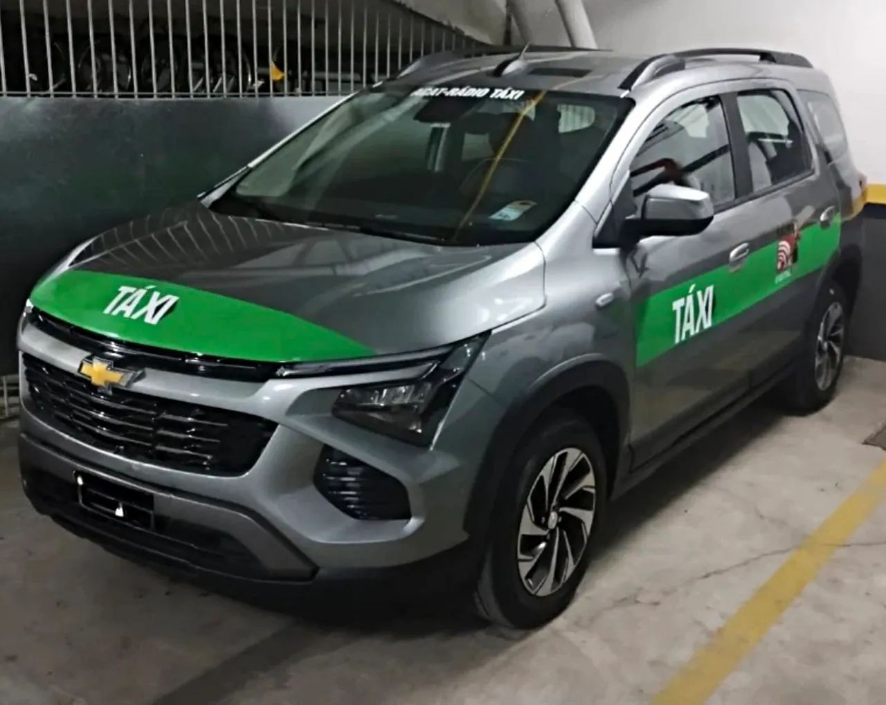 Motorista CNH com EAR e RCT de Santos