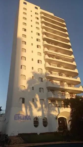 Apartamento com 4 quarto(s) no bairro Quilombo em Cuiabá - MT