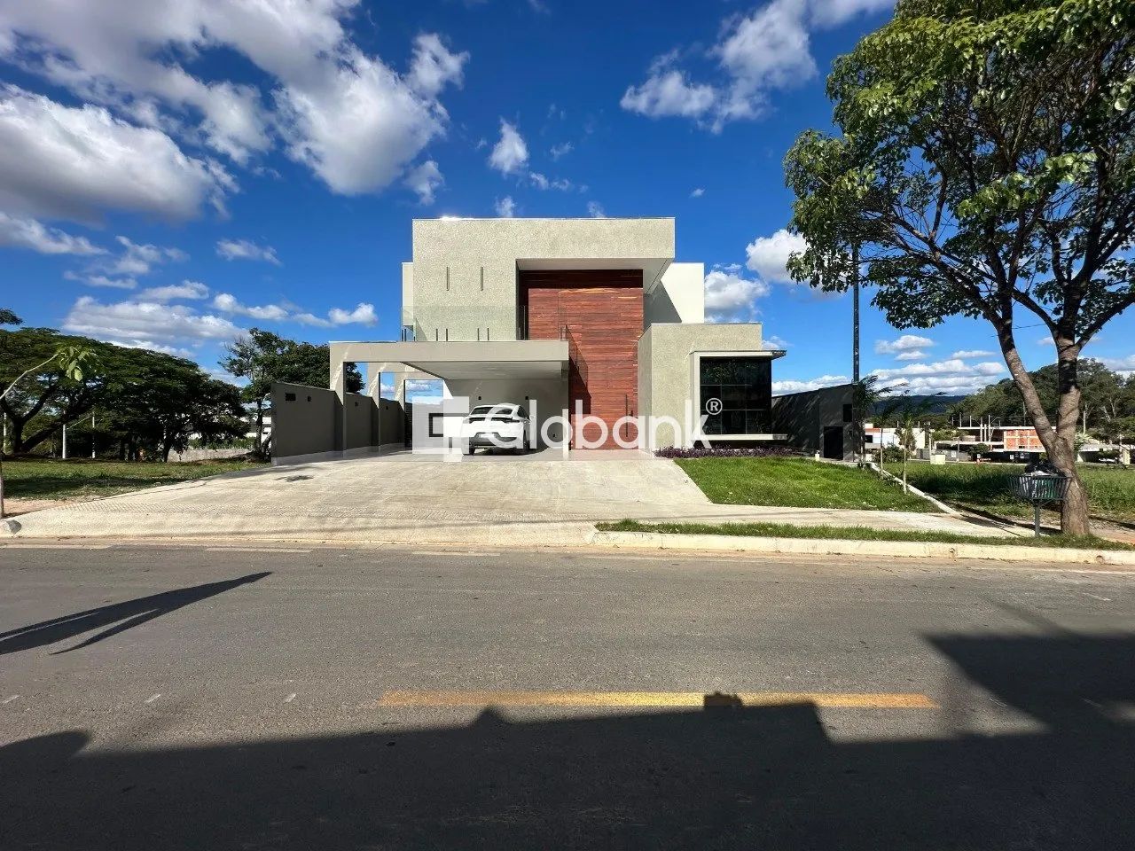 Casa à venda em Major Prates, 3 Quarto(s), 4 Suíte(s), 4 Vaga(s).