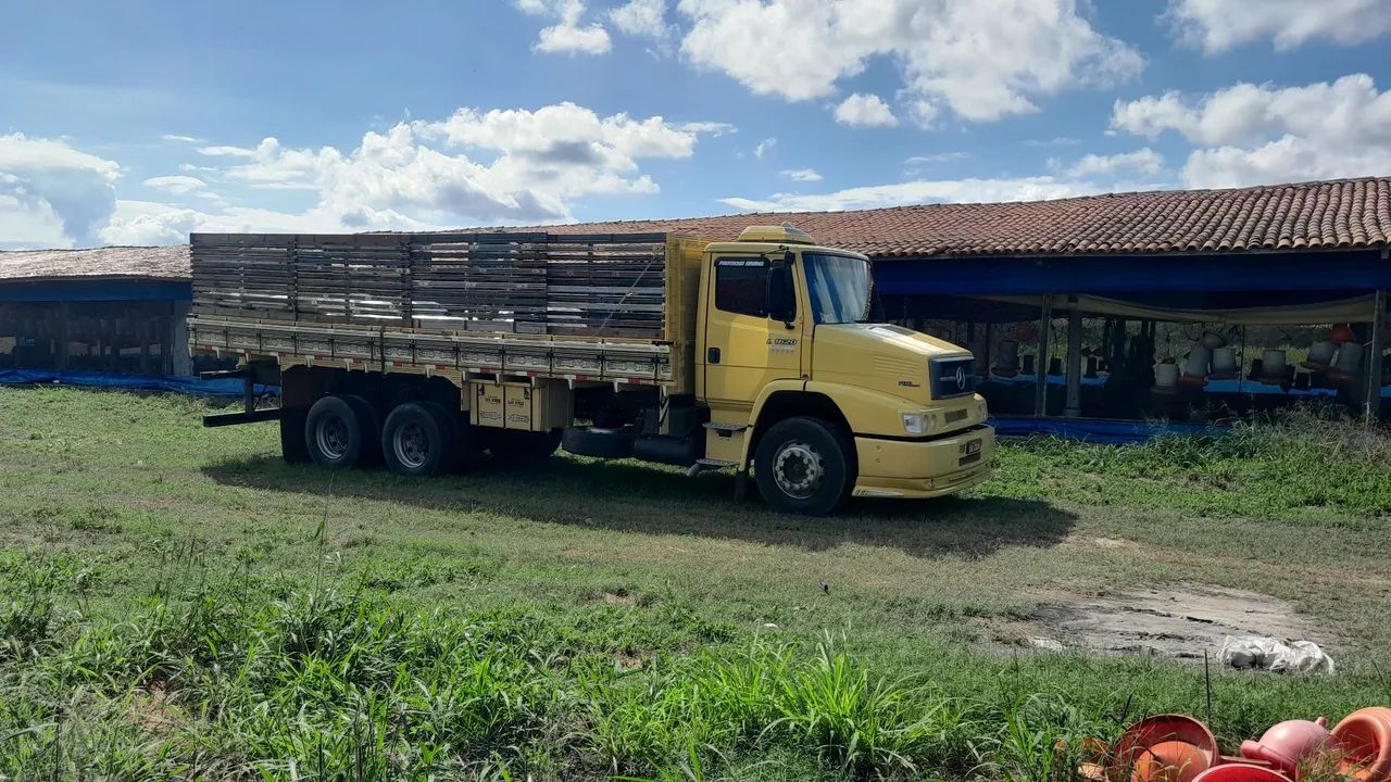 Caminhão L1620 2010/10  - Foto 2
