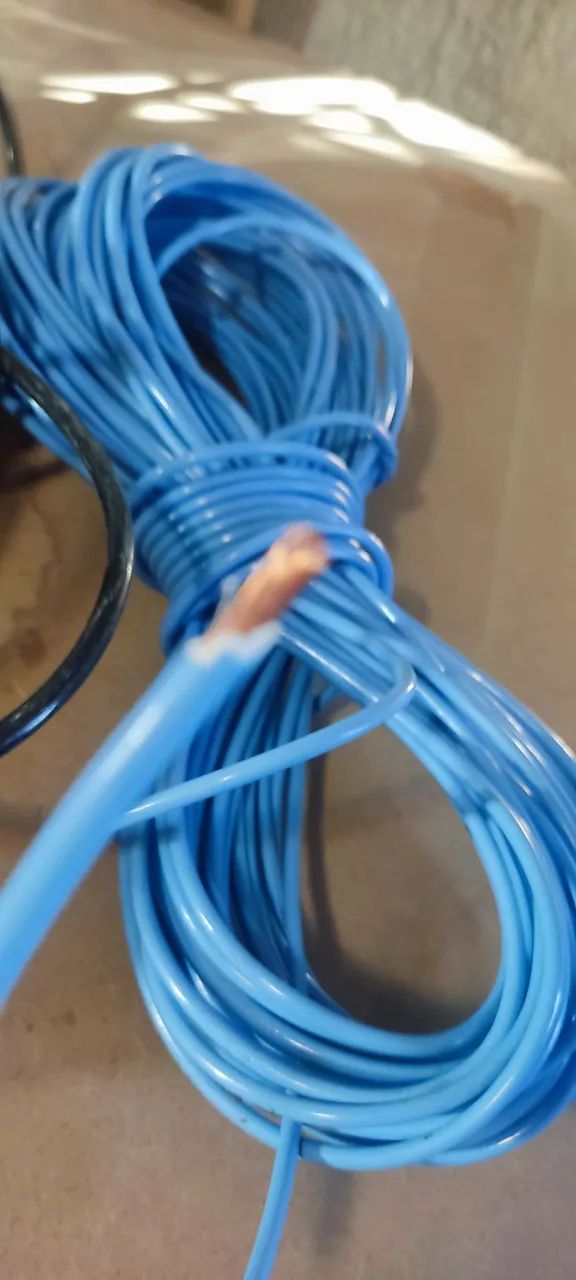 Fio elétrico 64739443135490123