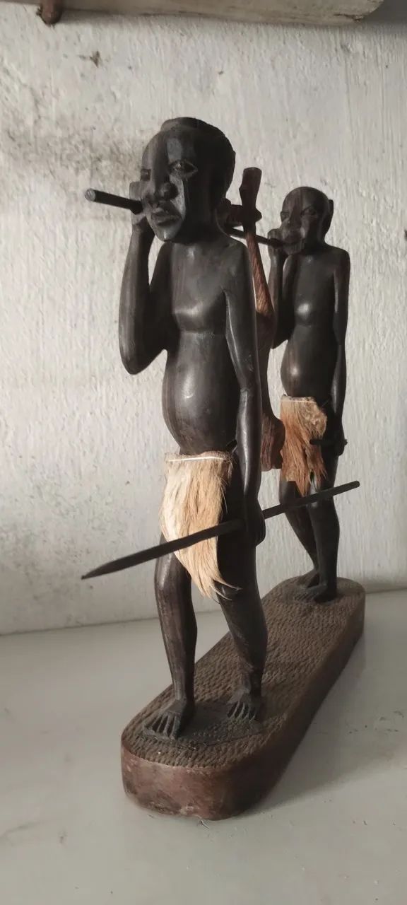 Escutura , Áfricana ( ébano ) - Foto 4