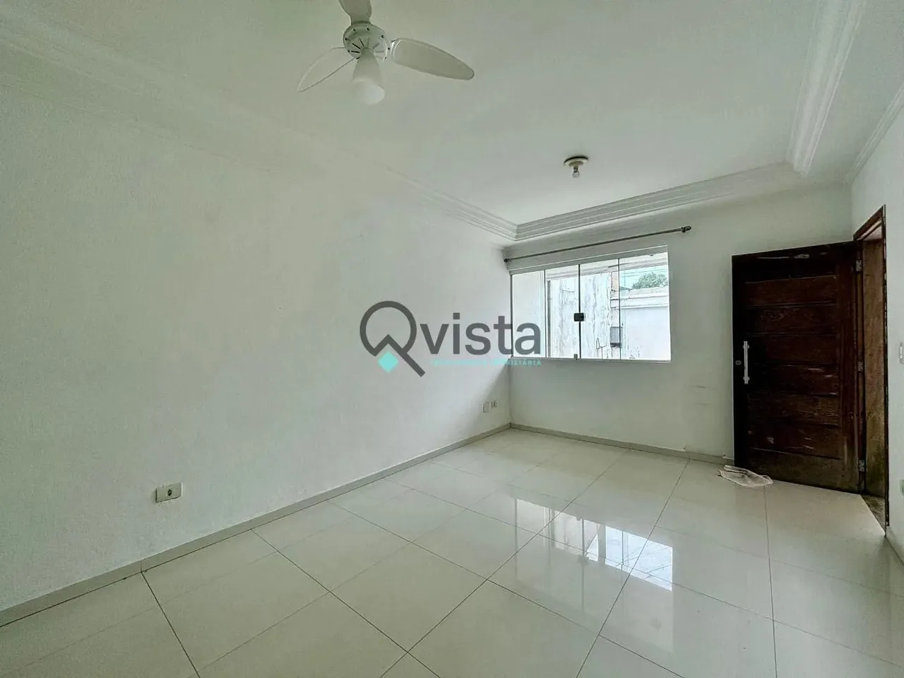 Casa à venda nas Astúrias no Guarujá, SP | QVista Inteligência Imobiliária Guarujá