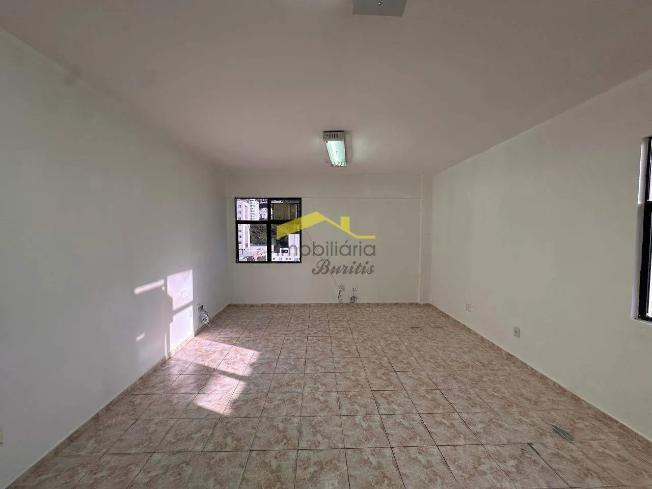 Sala à venda, Buritis - Belo Horizonte/MG