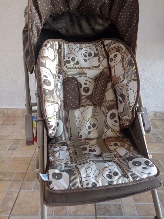 Carrinho de bebê  Galzerano unissex com capa de panda