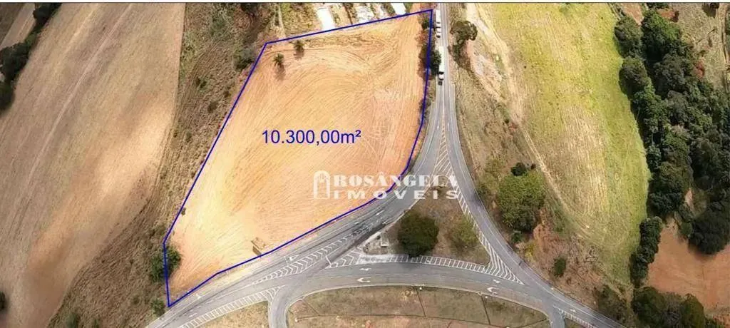 Área à venda, 10300 m² por R$ 4.000.000,00 - Gavião - Cantagalo/RJ