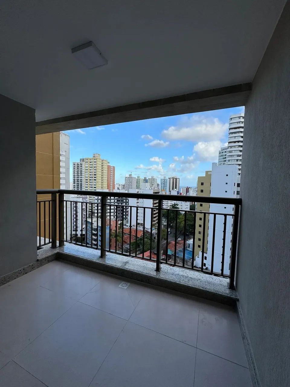 Itaigara ALUGO I Quarto e sala 45 m I Andar Alto I VISTA MAR I Nascente I Ventilado - Foto 5