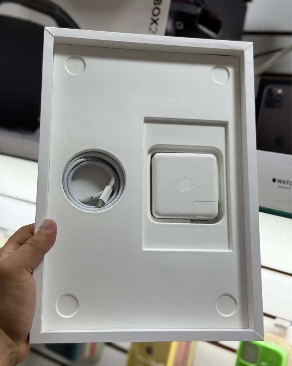 Macbook pro m1 16gb / 1tb touch bar LOJA FÍSICA bateria 88% ( 13 polegadas 16 gb / 1 tb ) - Foto 3