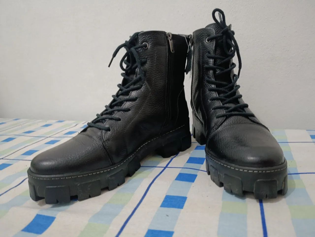 Bota Coturno Couro Tratorada Vittal Buckle N° 41
