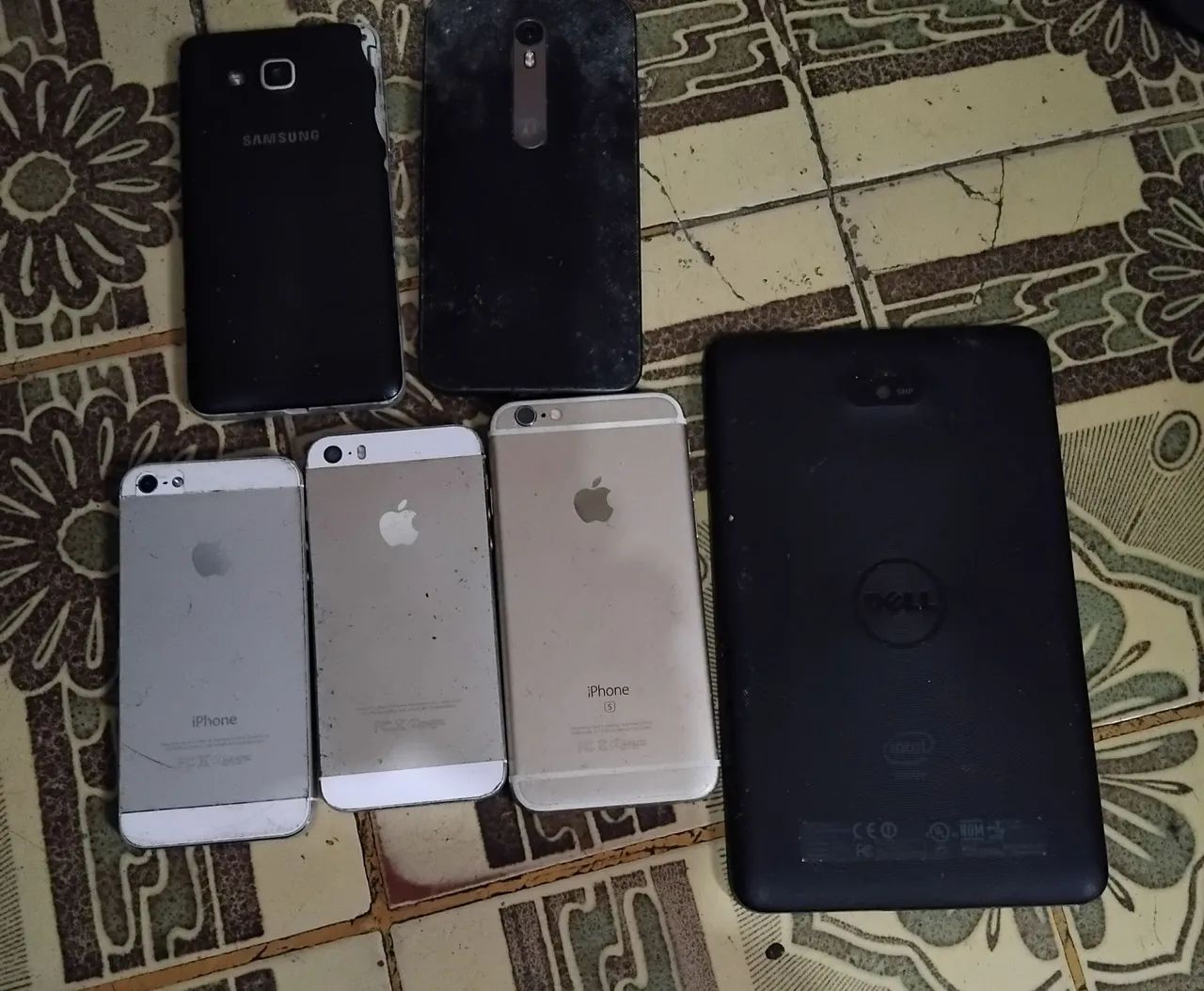 Telefones para retirada de peças  - Foto 2