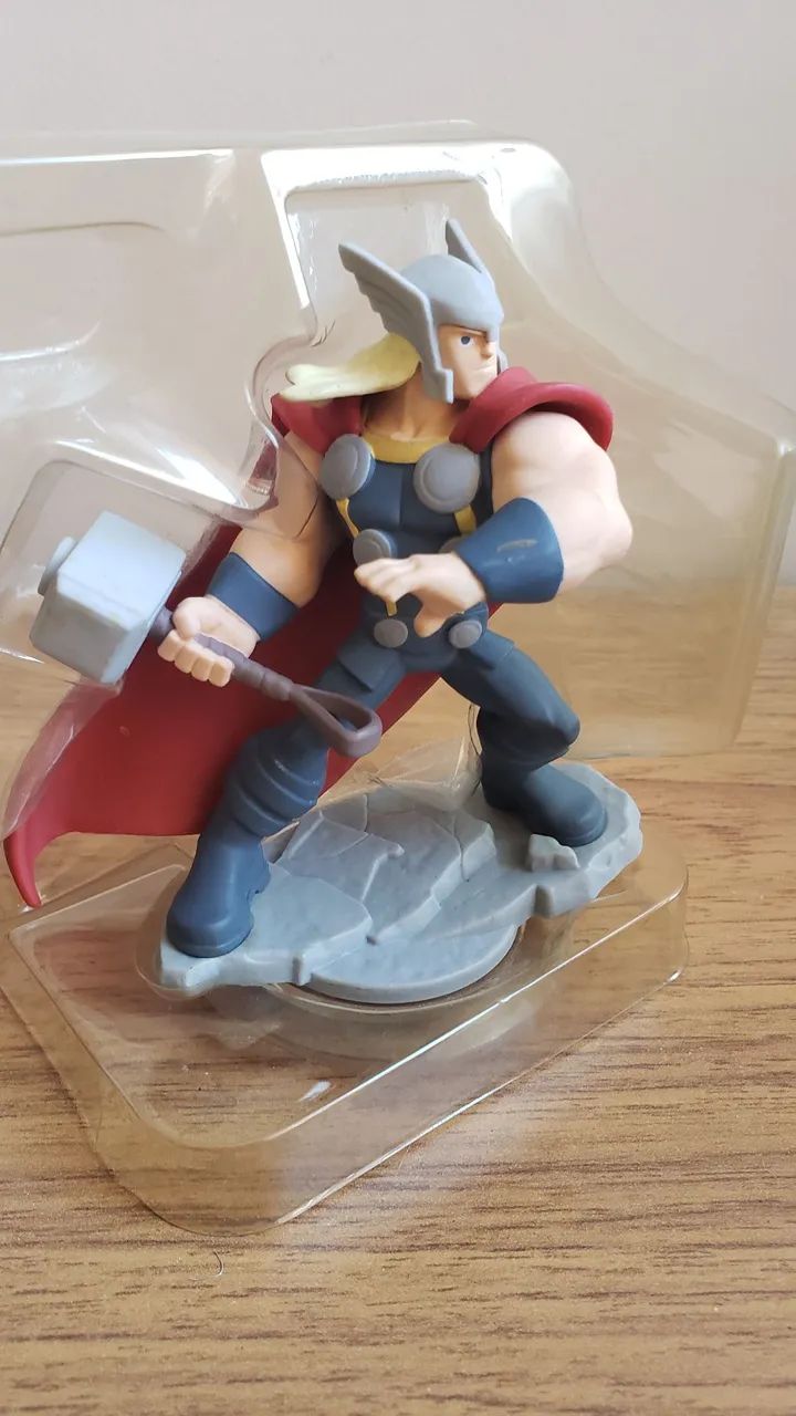 Boneco Figura de Ação Thor Disney Infinity - Foto 3