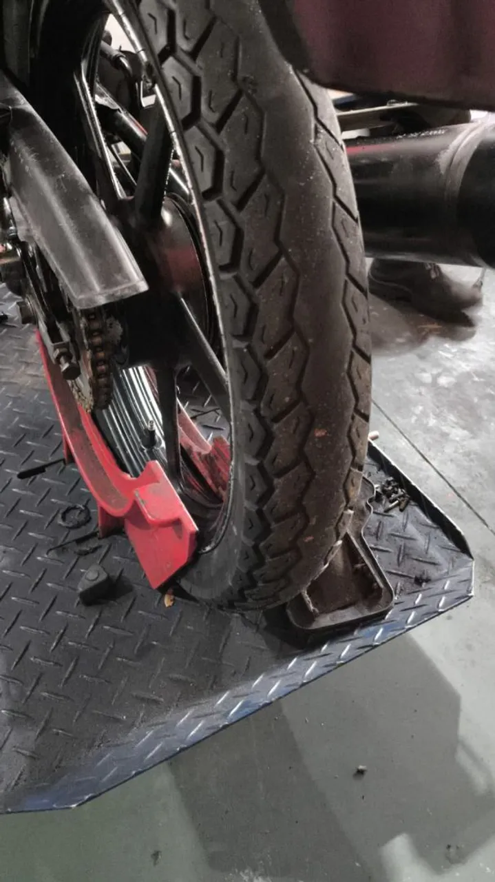 Pneu de Moto