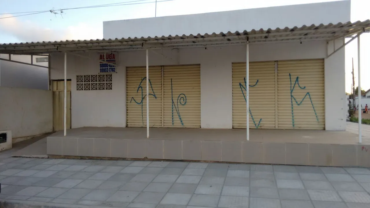 Ponto Comercial em Mangabeira com estrutura para 1° andar