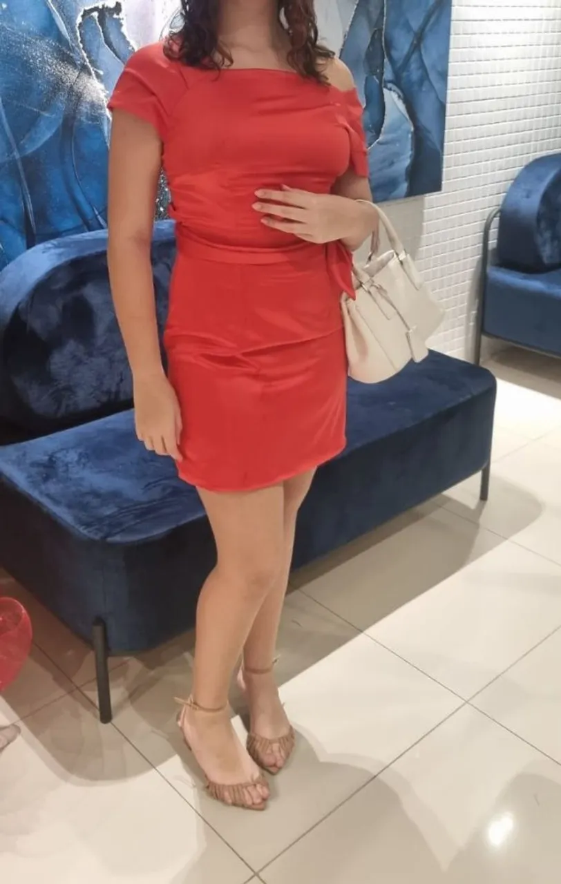 Vestido coral elegante