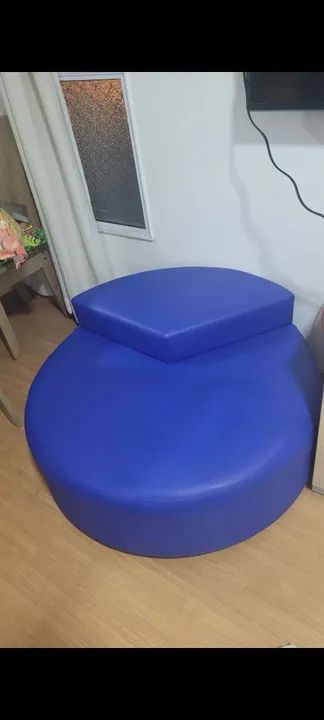 Puff Azul Redondo para Sala de Estar - Foto 2