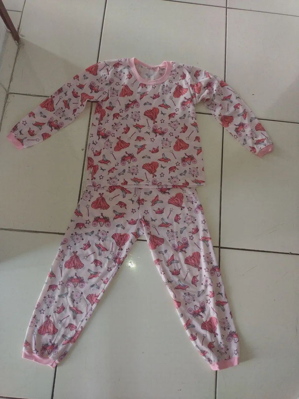 Pijama Infantil Princesas Rosa - Conforto e Encanto!
