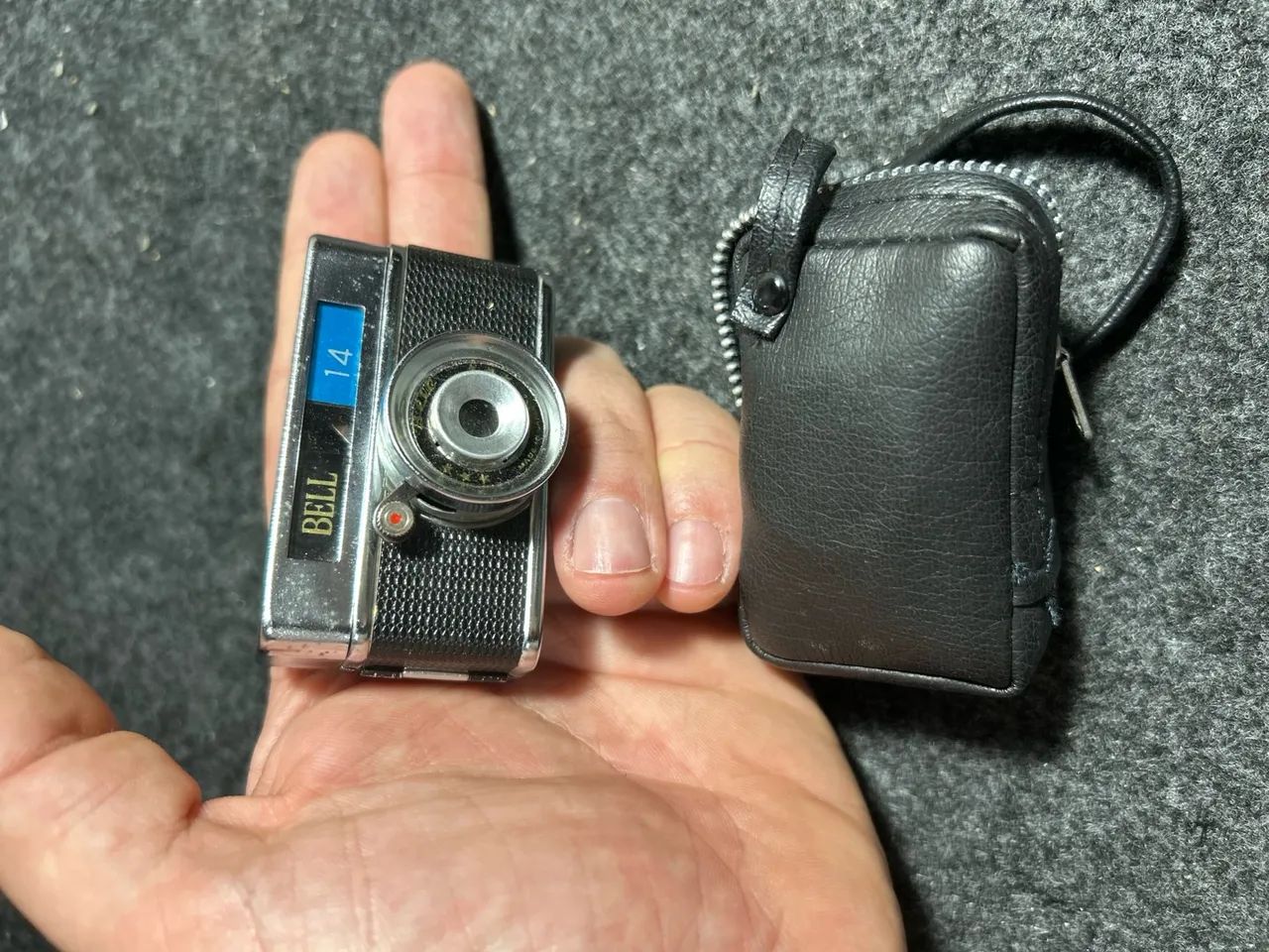 Mini câmera fotográfica Bell 14