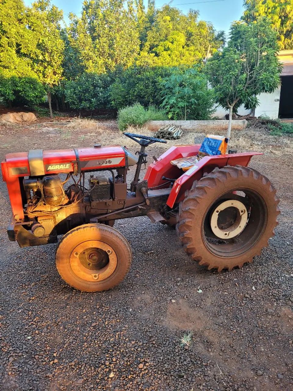 Trator Agrale 4100 - Usado