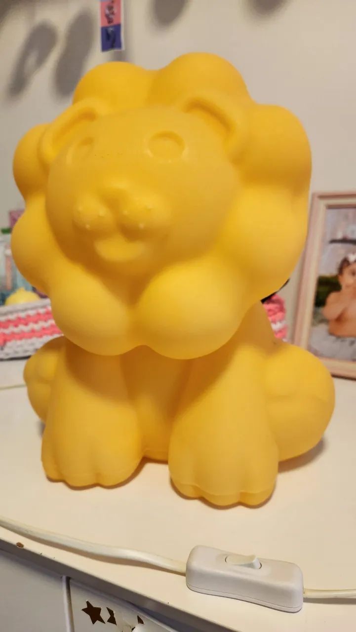 Abajur infantil leão leaozinho