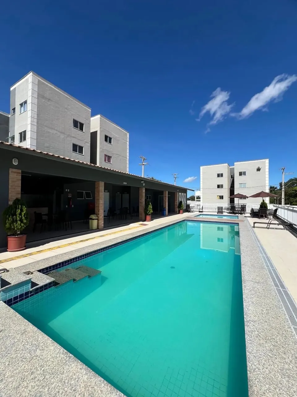 Alugo Apartamento no Turú