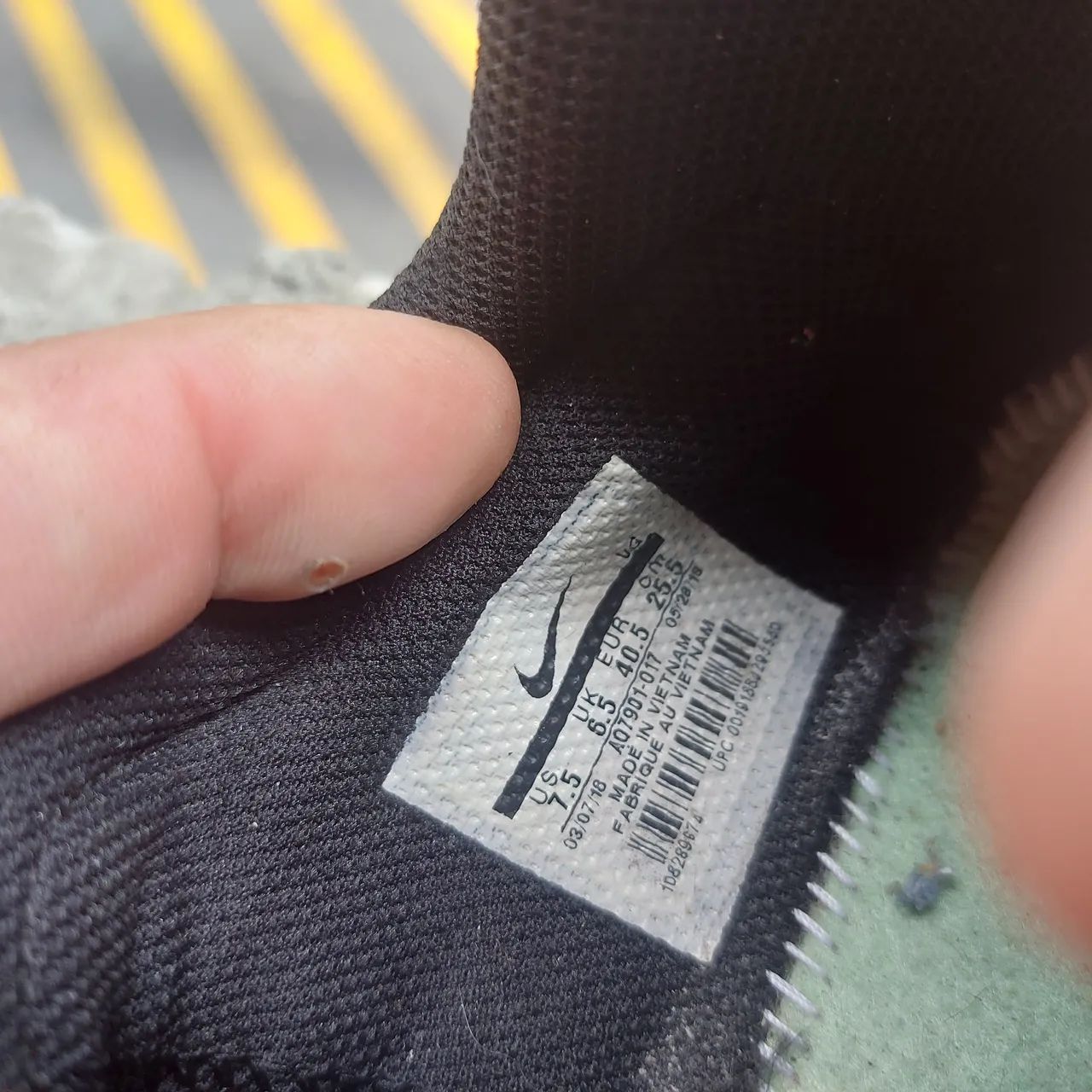 Chuteira original Nike n° 38 importada rara - Foto 5