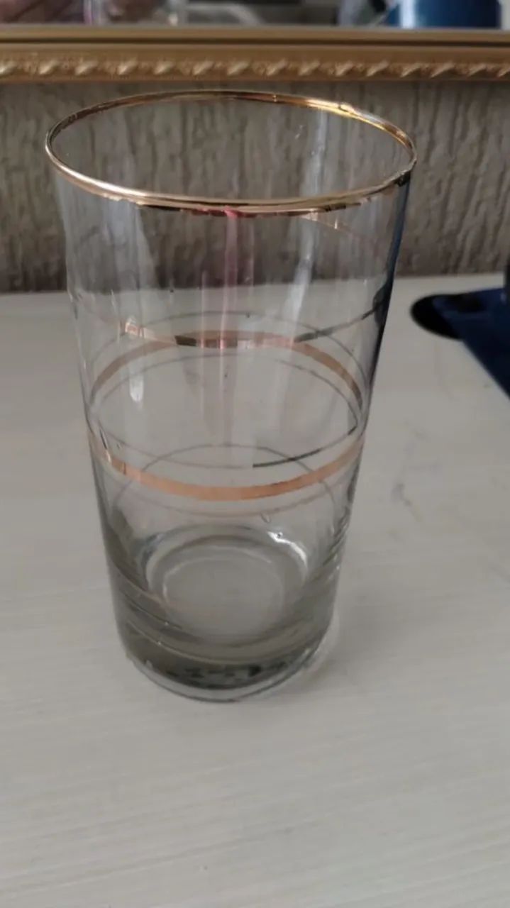 Conjunto de copos e taças para colecionadores  - Foto 4