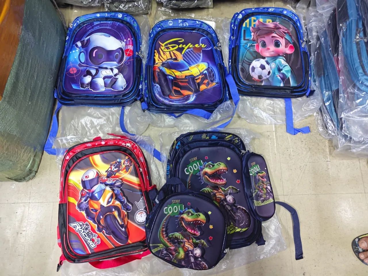 Mochilas Infantis para Meninas e Meninos com Modelos em 3D - Volta as aulas - Foto 4