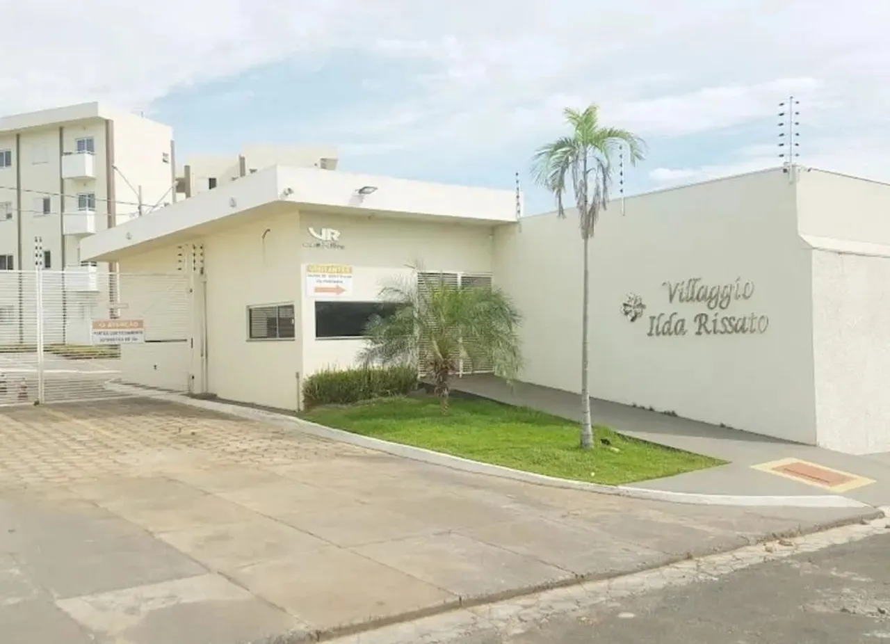 Casa terrea no condomínio Residencial Villaggio Ilda Rissato em Várzea Grande na Rua Da Gu