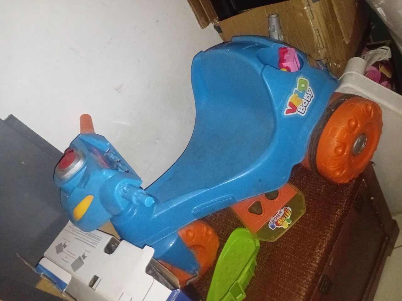 Motoca com empurrador retrátil - Foto 2