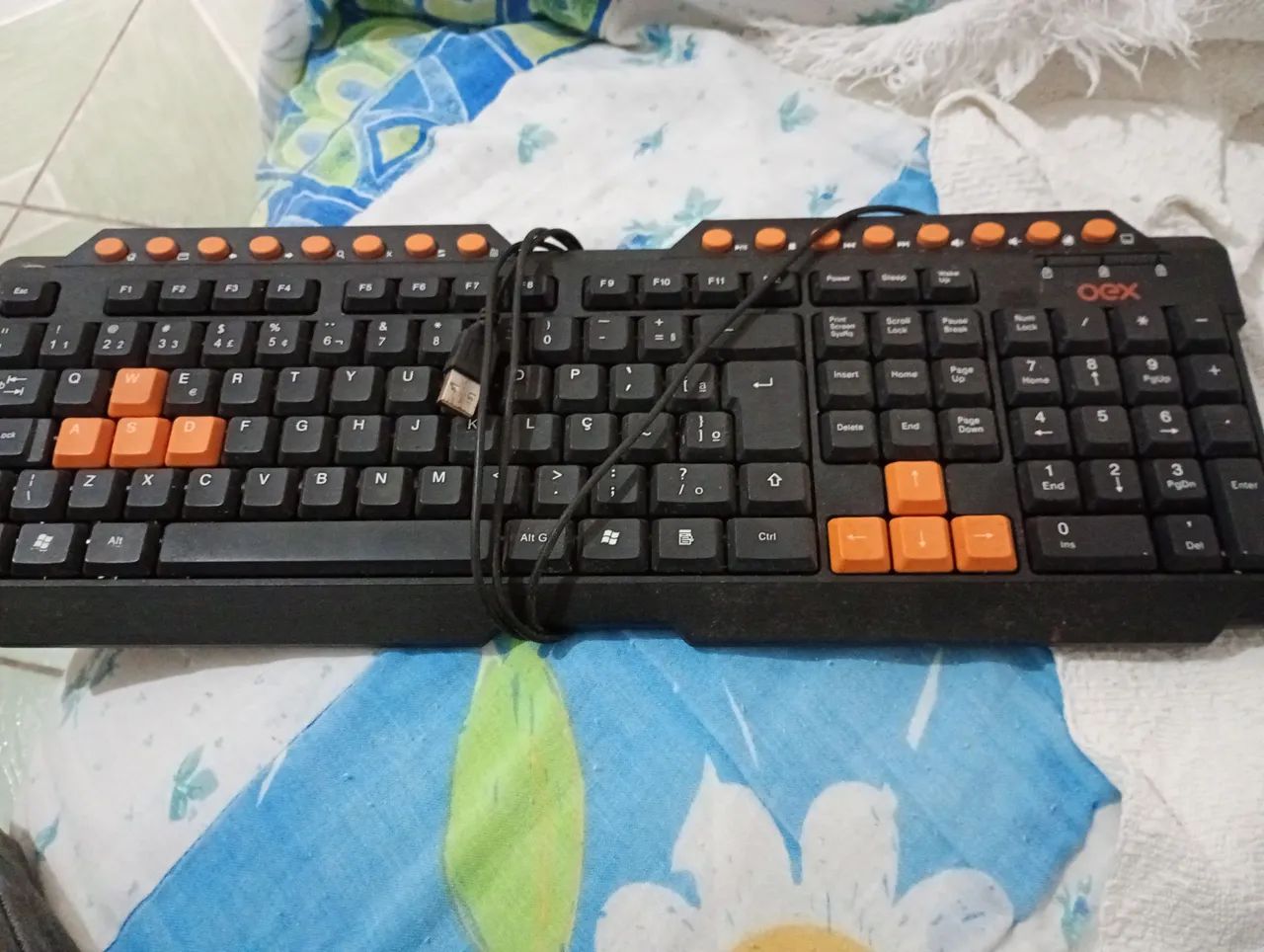Teclado Gamer OEX Com Fio