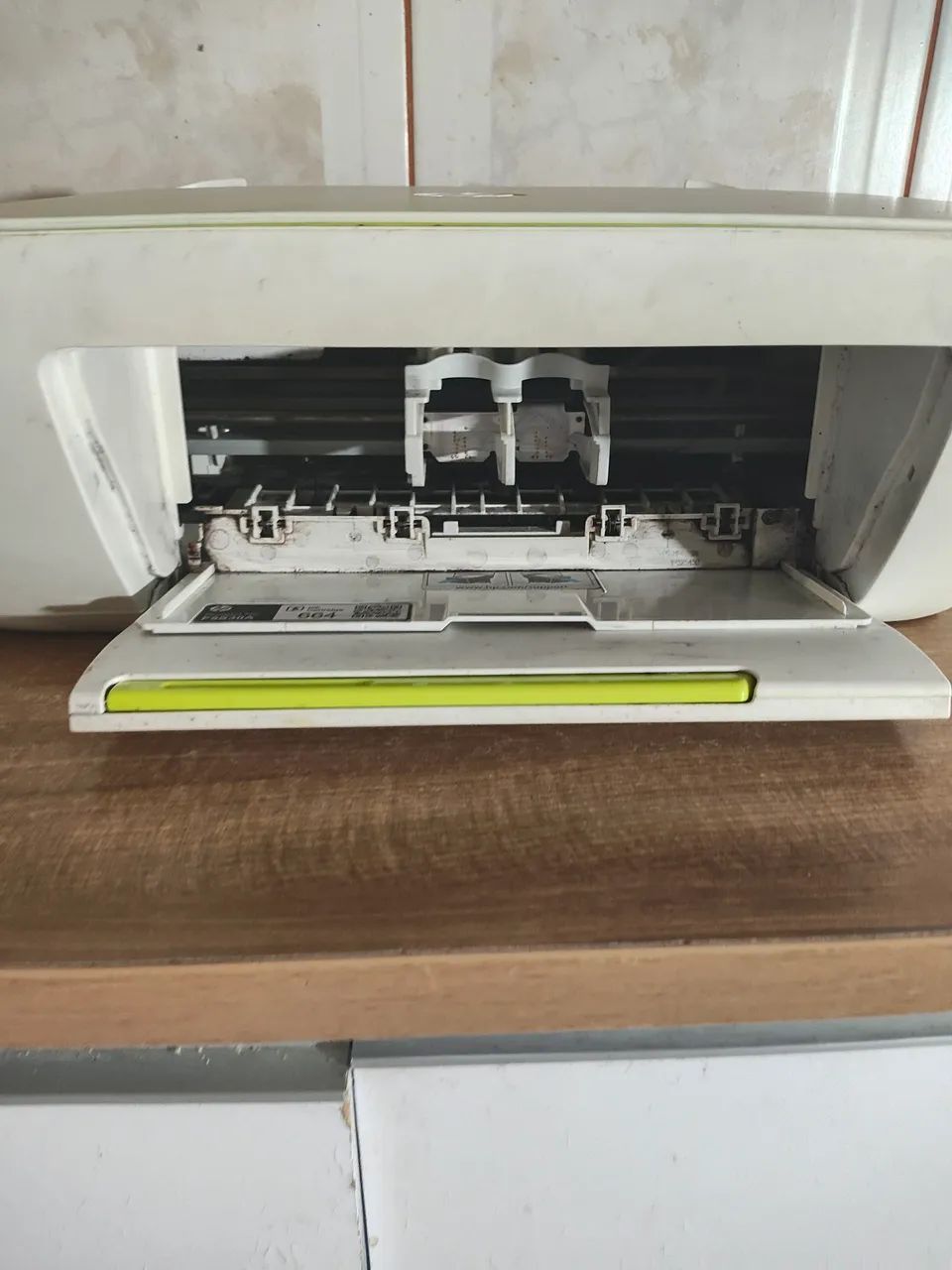 Impressora HP Deskjet Ink Advantage 2136 - Foto 3