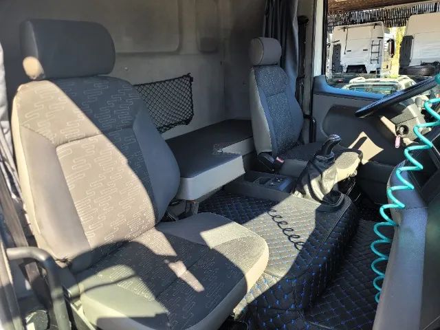 Volkswagen Constellation 25.360 6x2 Ano 2018/19 - Foto 9