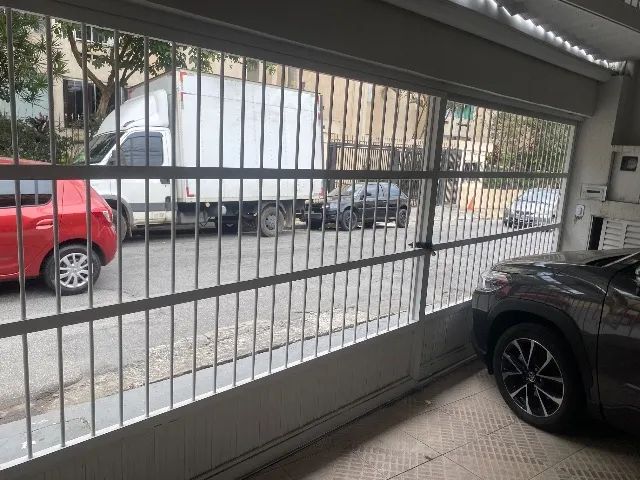 Portão de garagem de alumínio  de correr  metragem 2,80 x 2,10  cor branco 2 folhas