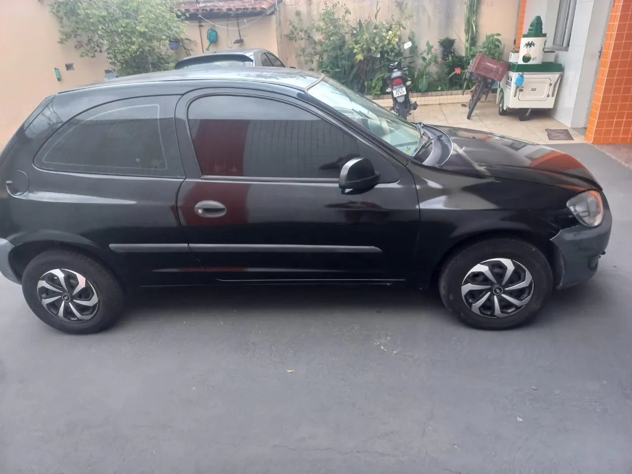 Celta 2008 2p R$ 18.000,00