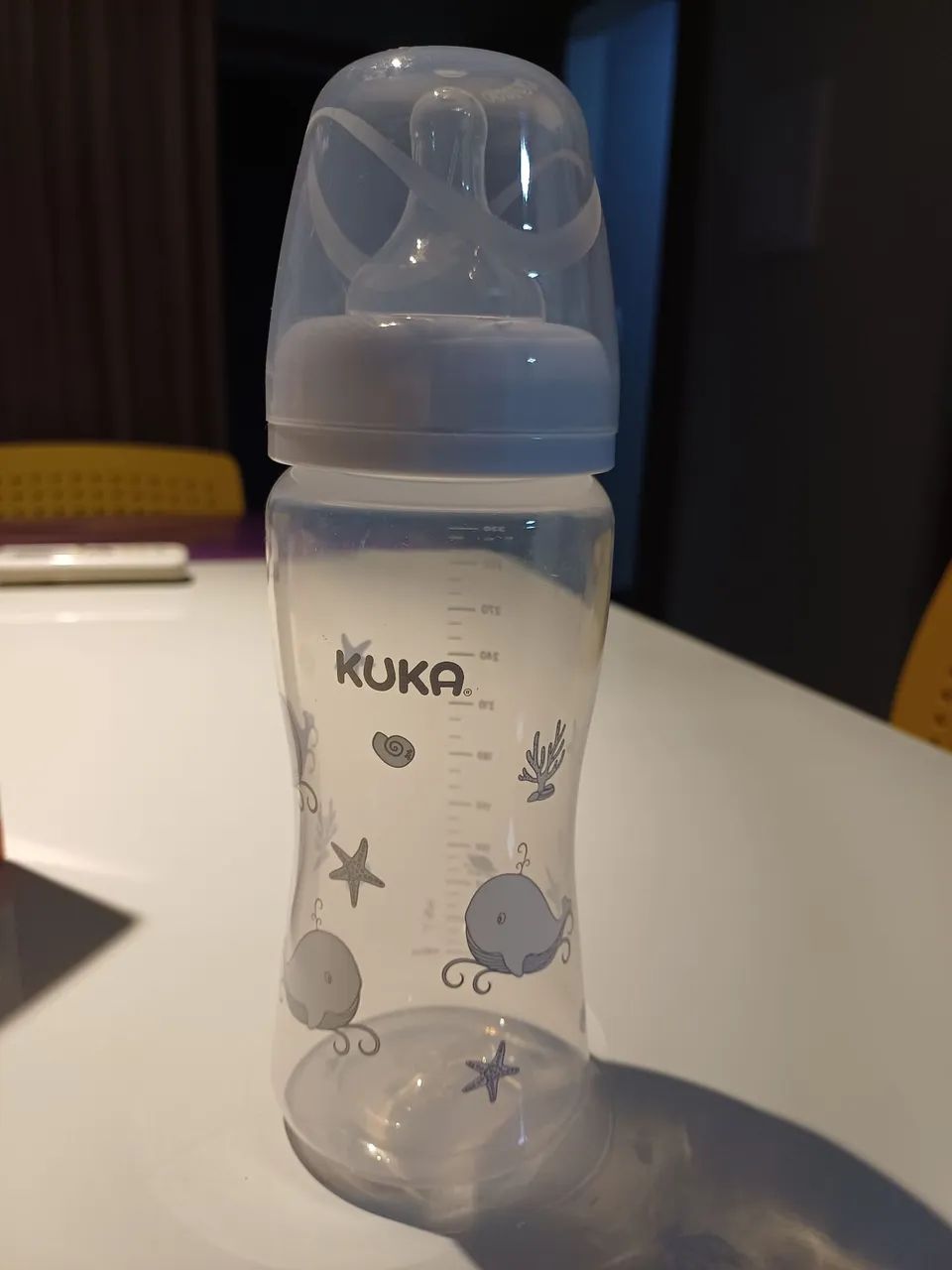 02 Mamadeiras seminovas de 330ml: uma Nuk my first e outra Kuka. - Foto 4