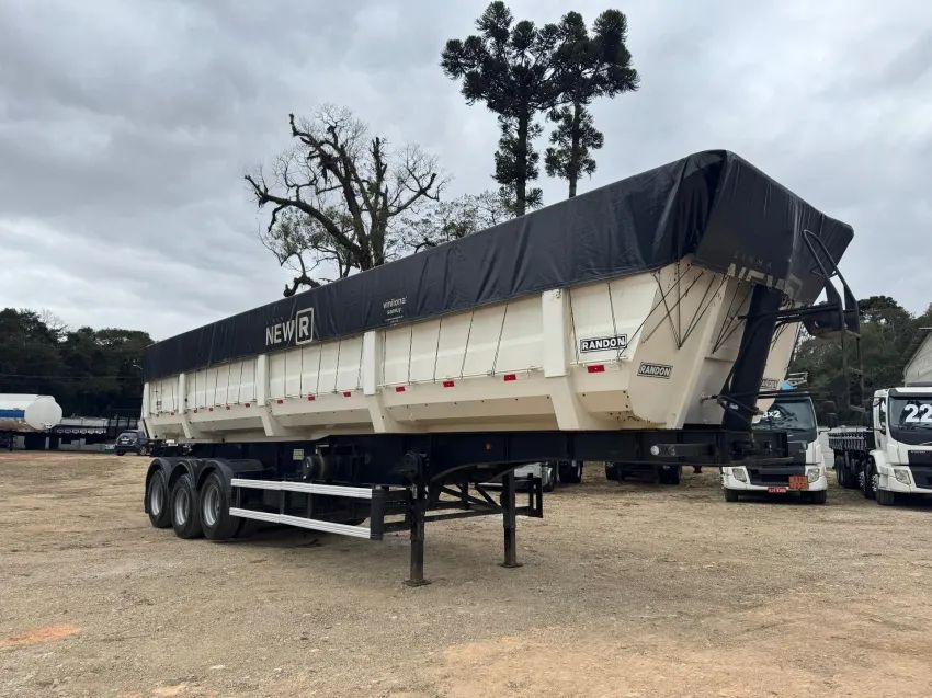 CAÇAMBA RANDON ANO 2019