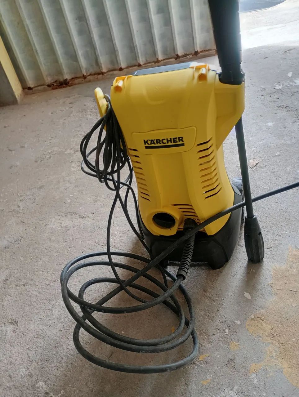 Lavadora de Alta Pressão Karcher - Foto 3
