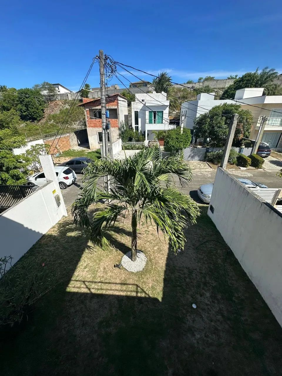 Casa duplex no Condomínio Betaville /Abrantes / 03 suítes - Foto 5