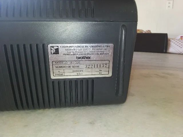 Maquina de Escrever Vintage Brother  Para Colecionadores - Foto 5